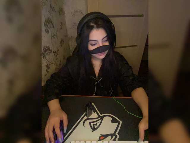 aloeloea's BongaCams show and profile