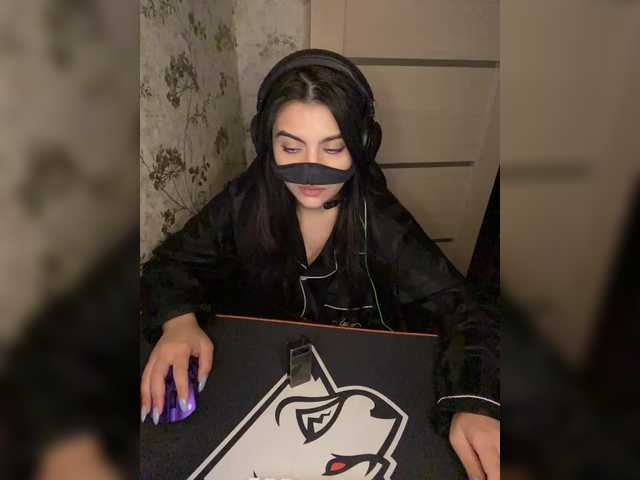 aloeloea's BongaCams show and profile