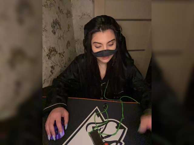 aloeloea's BongaCams show and profile