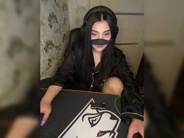 aloeloea's BongaCams show and profile