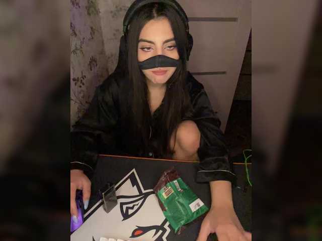 aloeloea's BongaCams show and profile