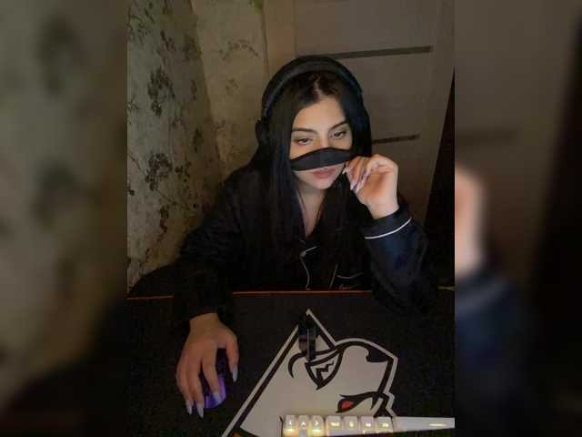 aloeloea's BongaCams show and profile