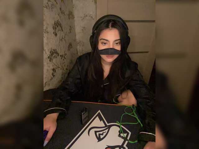 aloeloea's BongaCams show and profile