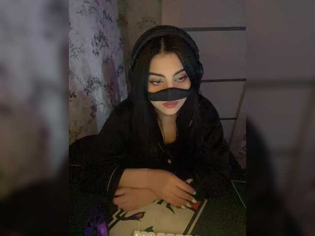 aloeloea's BongaCams show and profile