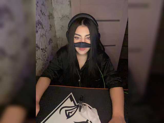 aloeloea's BongaCams show and profile