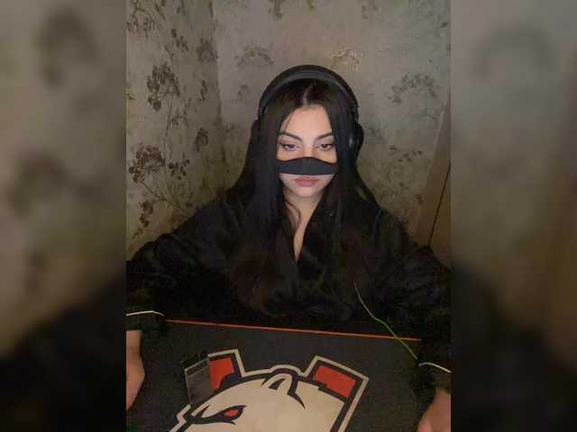 aloeloea's BongaCams show and profile