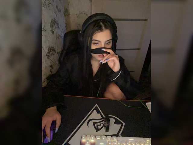 aloeloea's BongaCams show and profile