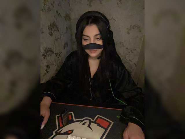 aloeloea's BongaCams show and profile