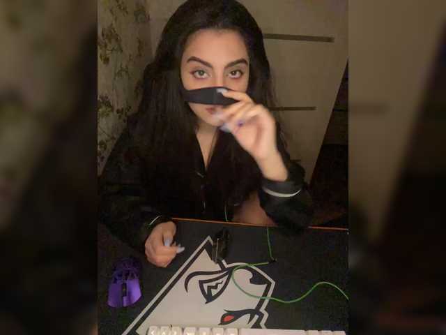 aloeloea's BongaCams show and profile