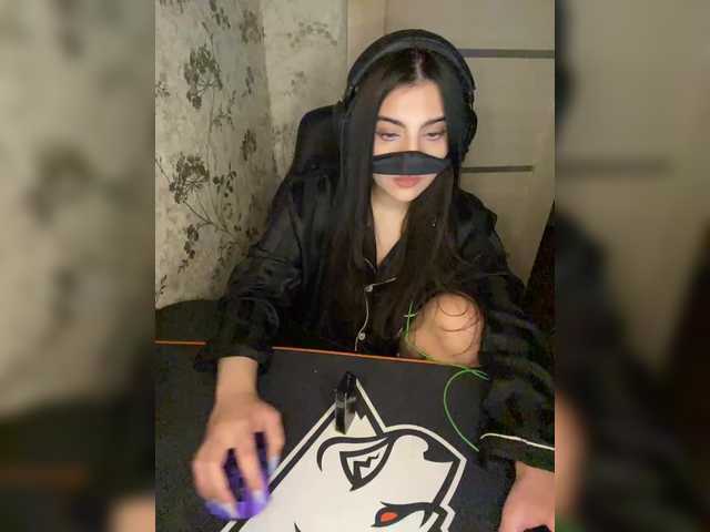 aloeloea's BongaCams show and profile