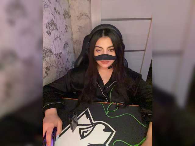 aloeloea live cam profile