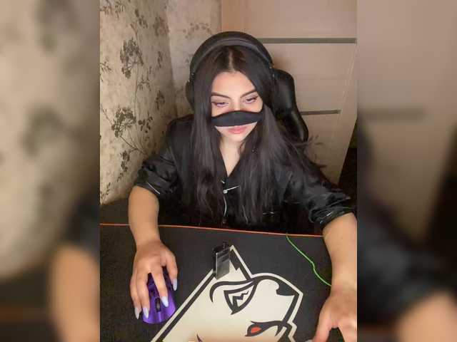 aloeloea's BongaCams show and profile