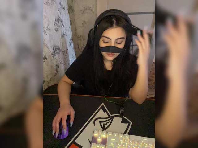 aloeloea's BongaCams show and profile