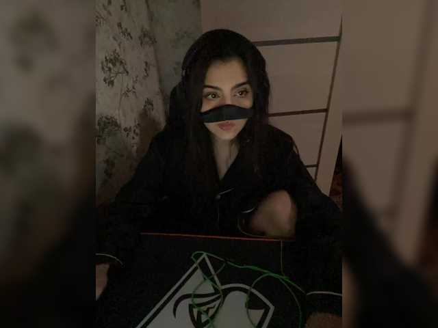 aloeloea's BongaCams show and profile