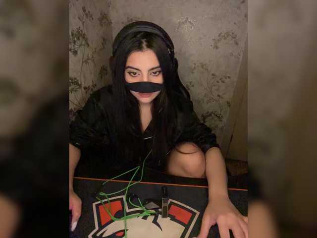 aloeloea's BongaCams show and profile