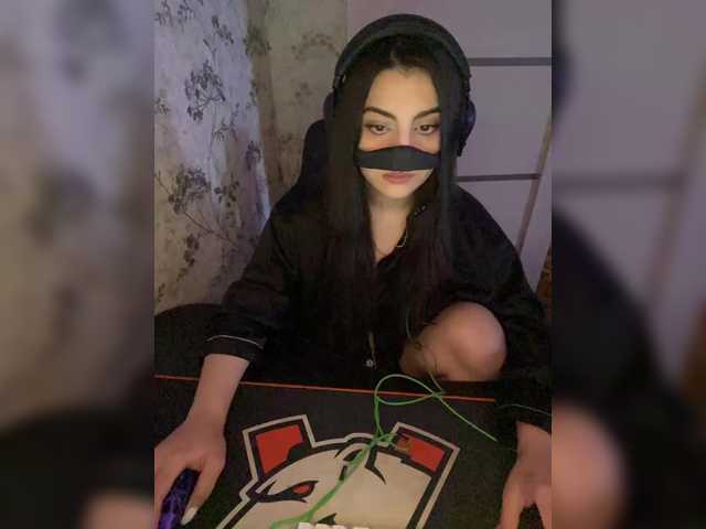 aloeloea's BongaCams show and profile