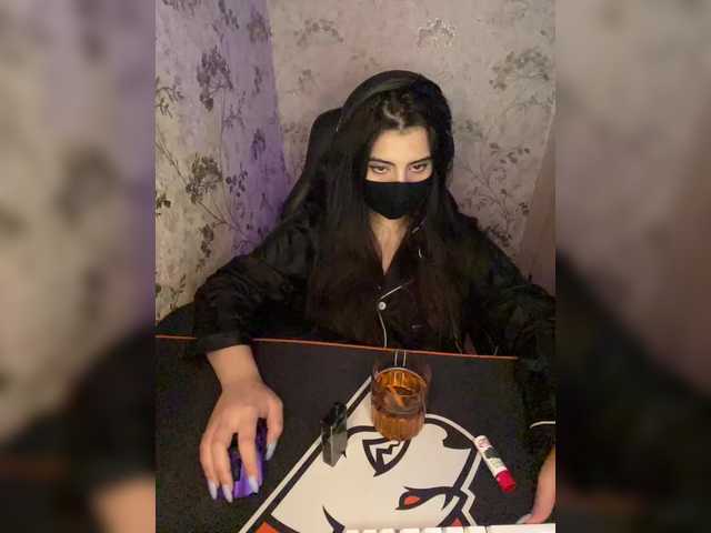 aloeloea's BongaCams show and profile