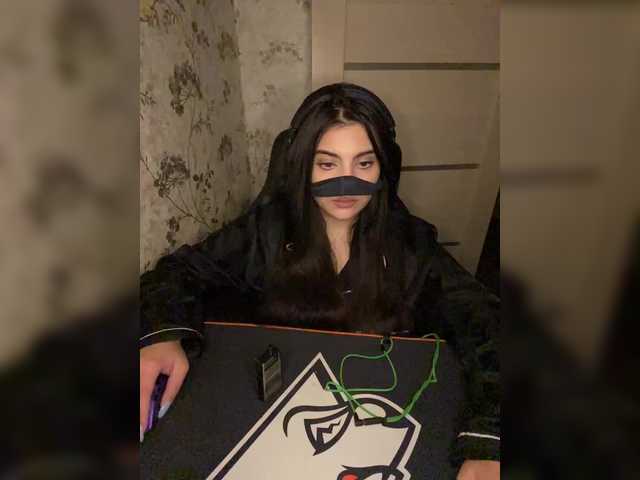 aloeloea's BongaCams show and profile