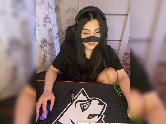 aloeloea's BongaCams show and profile