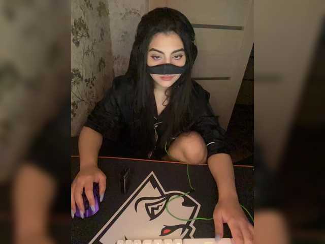 aloeloea's BongaCams show and profile