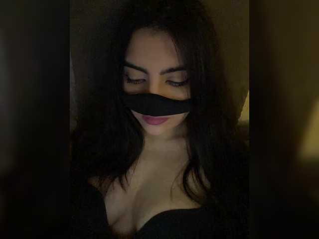 aloeloea's BongaCams show and profile