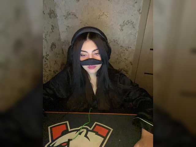 aloeloea's BongaCams show and profile