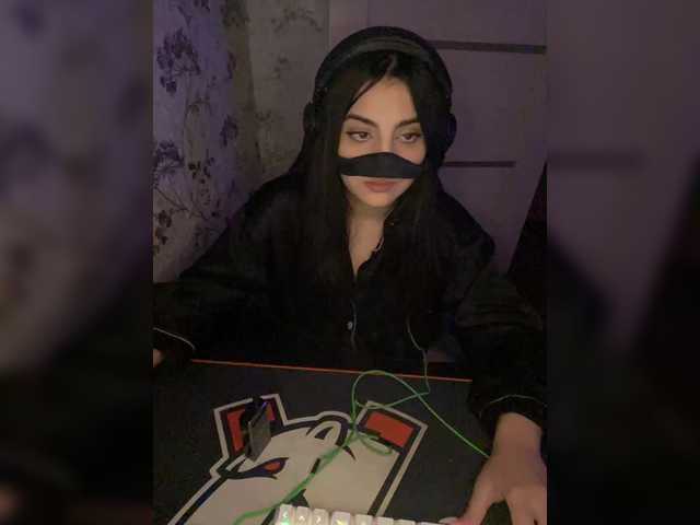 aloeloea's BongaCams show and profile