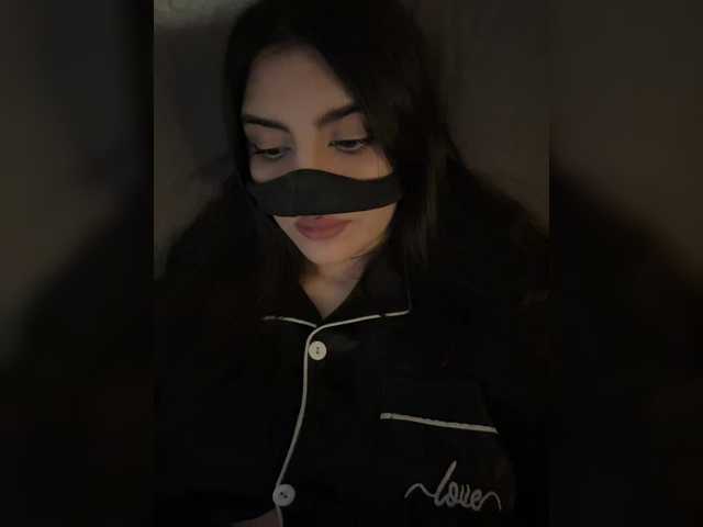 aloeloea's BongaCams show and profile