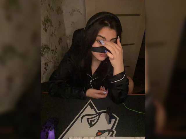 aloeloea's BongaCams show and profile