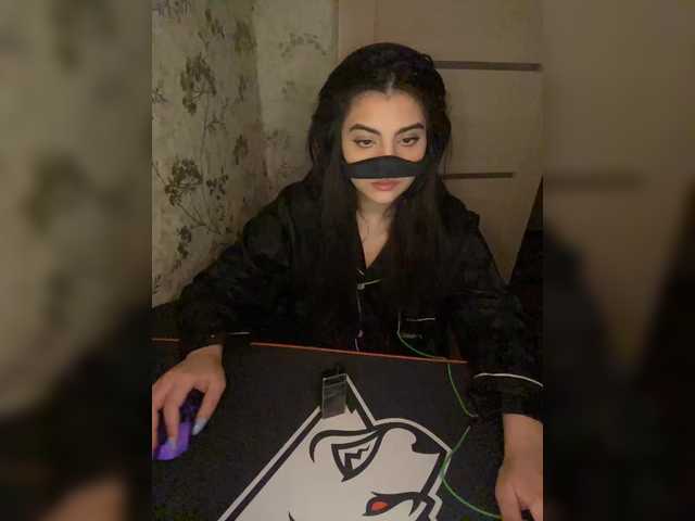 aloeloea's BongaCams show and profile