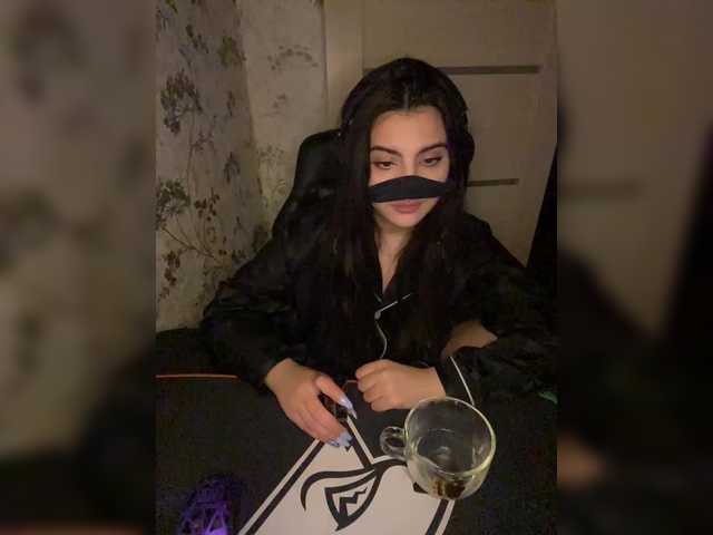 aloeloea's BongaCams show and profile