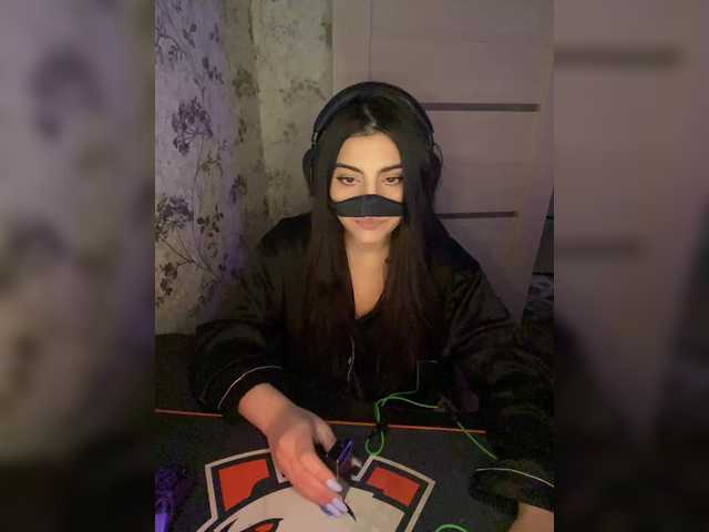 aloeloea's BongaCams show and profile