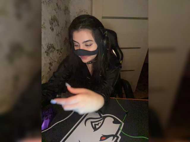 aloeloea's BongaCams show and profile