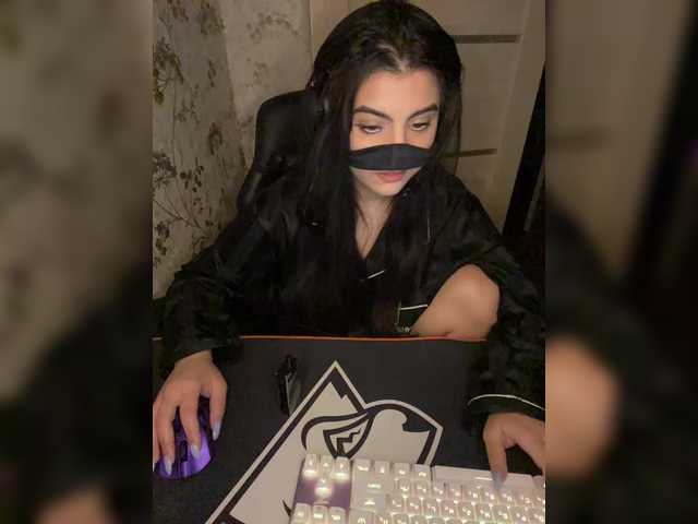 aloeloea's BongaCams show and profile