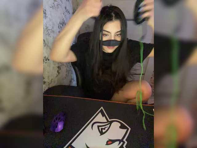 aloeloea's BongaCams show and profile