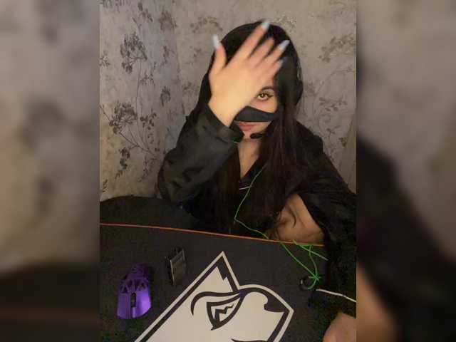 aloeloea's BongaCams show and profile