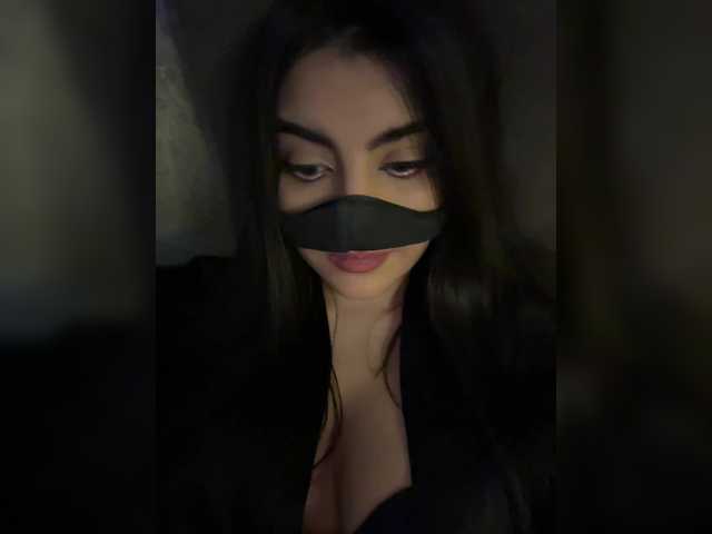 aloeloea's BongaCams show and profile