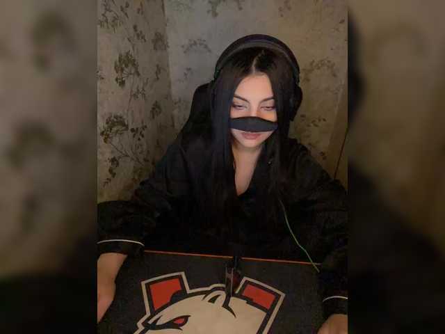 aloeloea's BongaCams show and profile