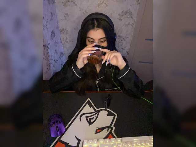 aloeloea's BongaCams show and profile