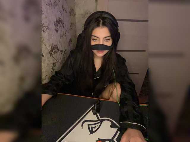 aloeloea's BongaCams show and profile