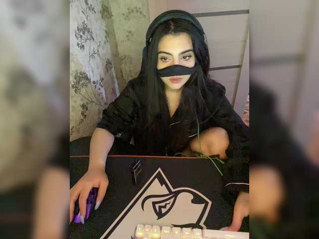 aloeloea's BongaCams show and profile