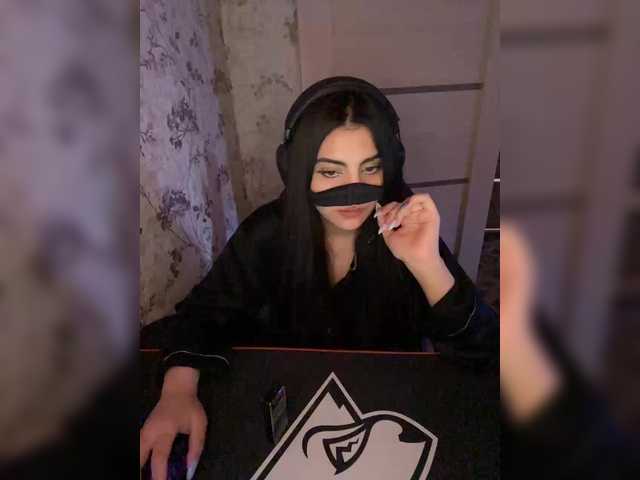 aloeloea's BongaCams show and profile