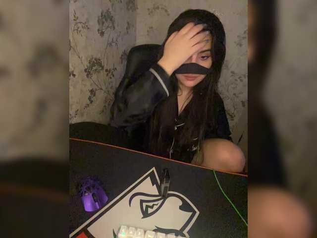 aloeloea's BongaCams show and profile