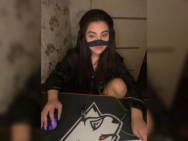 aloeloea's BongaCams show and profile