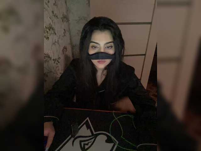 aloeloea's BongaCams show and profile