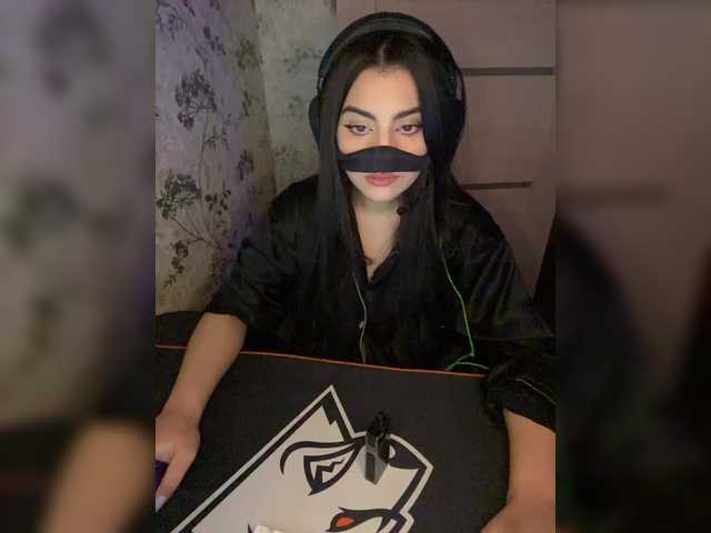 aloeloea's BongaCams show and profile