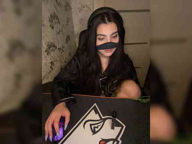 aloeloea Live Webcam on BongaCams