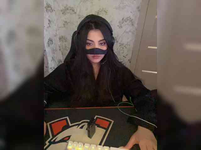 aloeloea Live Webcam on BongaCams