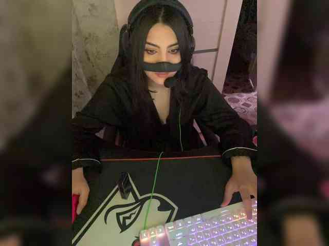 aloeloea Live Webcam on BongaCams