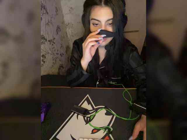 aloeloea Live Webcam on BongaCams